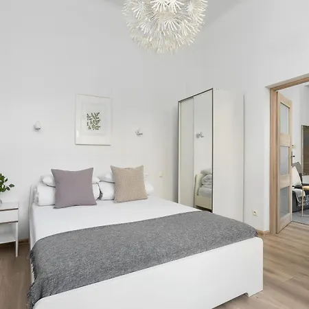1 Bedroom Apartment - Ludwika Zamenhofa 6 Street Krakov Exteriér fotografie